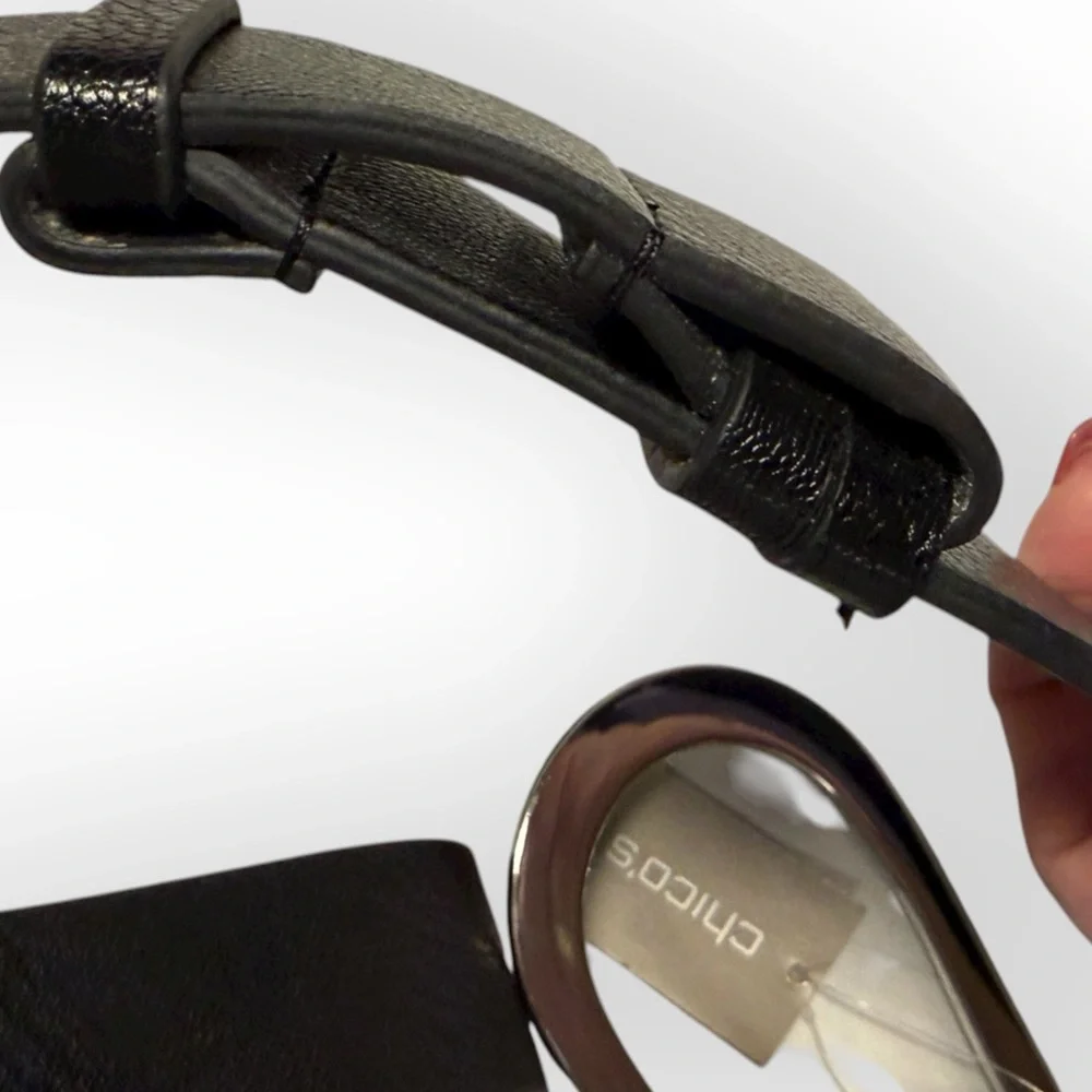 Chico's Black Belt with Silver Accent S/M Adjustable‎ Snap